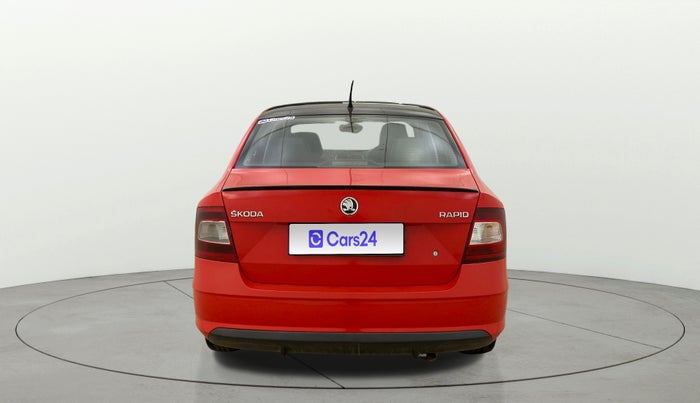 2018 Skoda Rapid STYLE 1.6 MPI AT, Petrol, Automatic, 42,741 km, Back/Rear