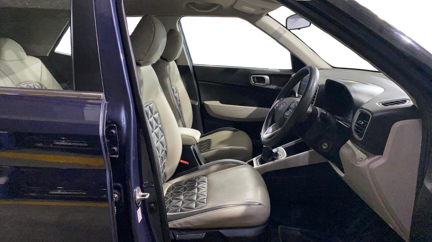 2022 Hyundai VENUE S PLUS 1.5 CRDI, Diesel, Manual, 59,596 km, Right Side Front Door Cabin