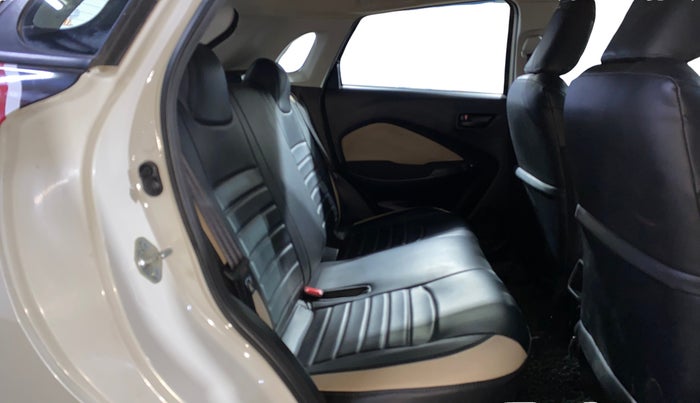 2023 Toyota Glanza S, Petrol, Manual, 15,175 km, Right Side Rear Door Cabin