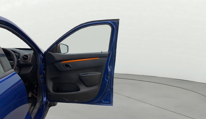 2017 Renault Kwid CLIMBER 1.0 AMT, Petrol, Automatic, 60,439 km, RHS Front Door