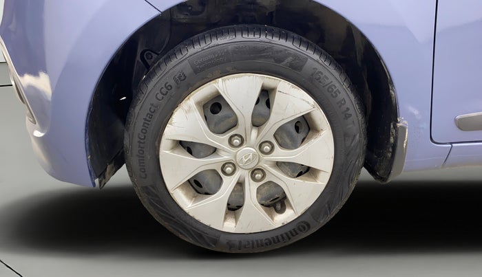 2015 Hyundai Xcent S 1.2, Petrol, Manual, 32,752 km, Left Front Wheel