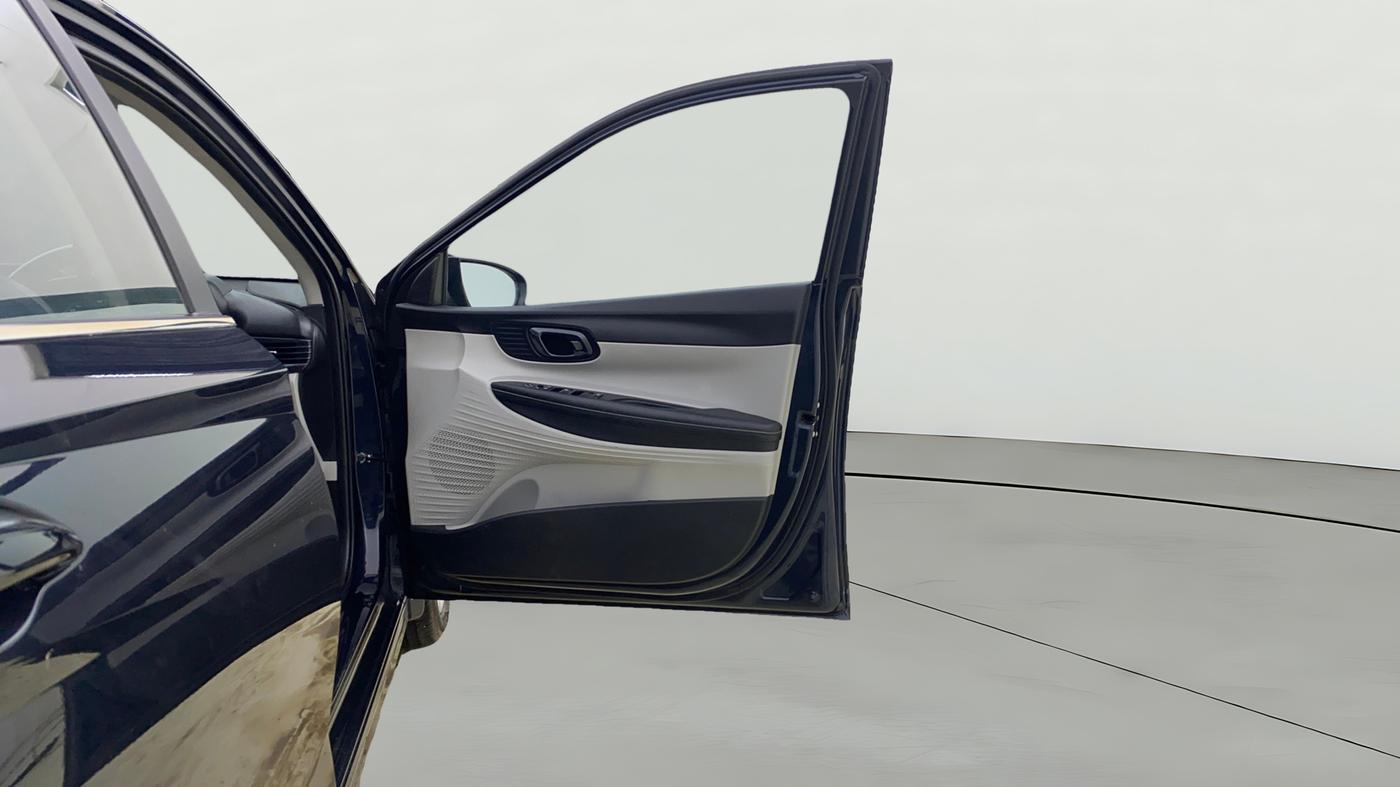 2024 Hyundai NEW I20 Sportz (O) 1.2 IVT, Petrol, Automatic, 19,261 km, RHS Front Door