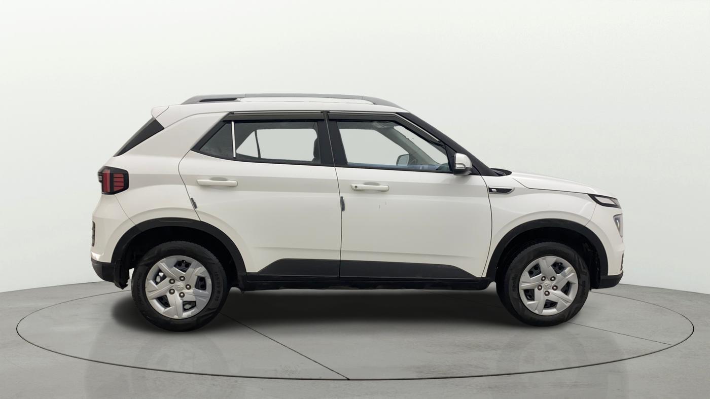 2022 Hyundai VENUE S(O) 1.2, Petrol, Manual, 24,974 km, Right Side View