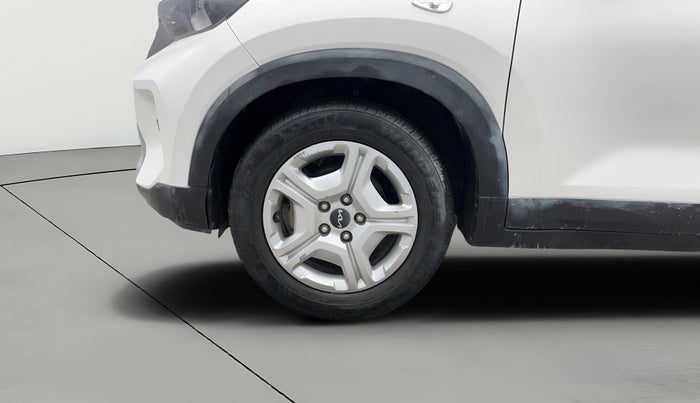 2021 KIA SONET HTK 1.2, Petrol, Manual, 29,343 km, Left Front Wheel