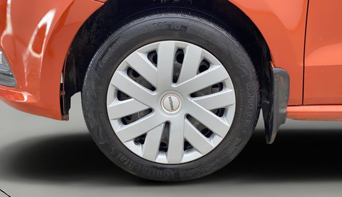 2016 Volkswagen Polo COMFORTLINE 1.2L, Petrol, Manual, 77,095 km, Left Front Wheel