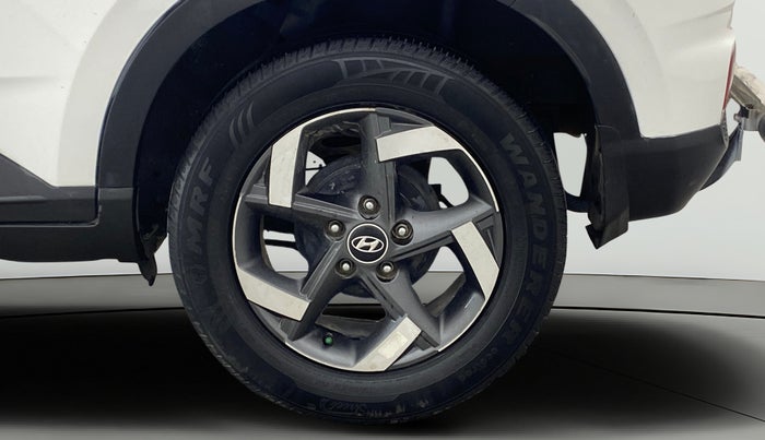 2021 Hyundai VENUE SX 1.5 CRDI, Diesel, Manual, 54,146 km, Left Rear Wheel