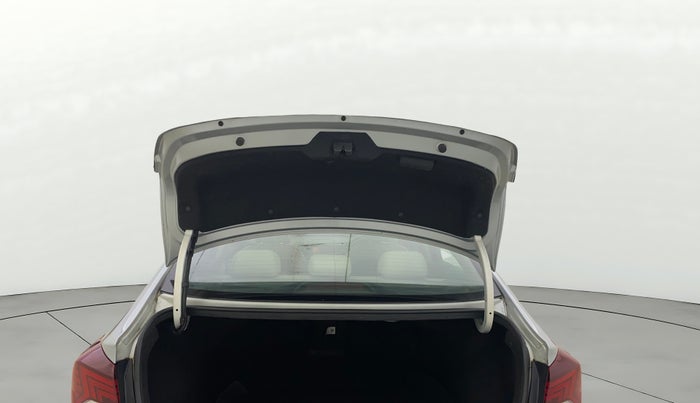 2021 Hyundai New Elantra 2.0 SX(O) AT PETROL, Petrol, Automatic, 52,041 km, Boot Door Open