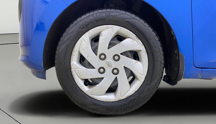 2018 Hyundai NEW SANTRO SPORTZ CNG, CNG, Manual, 1,25,446 km, Left Front Wheel