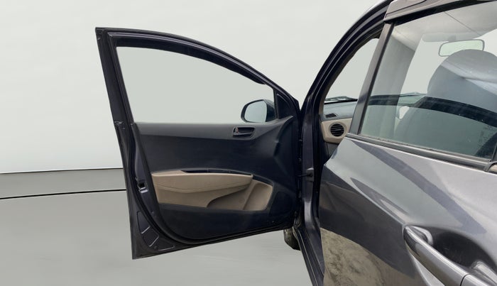 2018 Hyundai Xcent S 1.2, CNG, Manual, 73,612 km, LHS Front Door