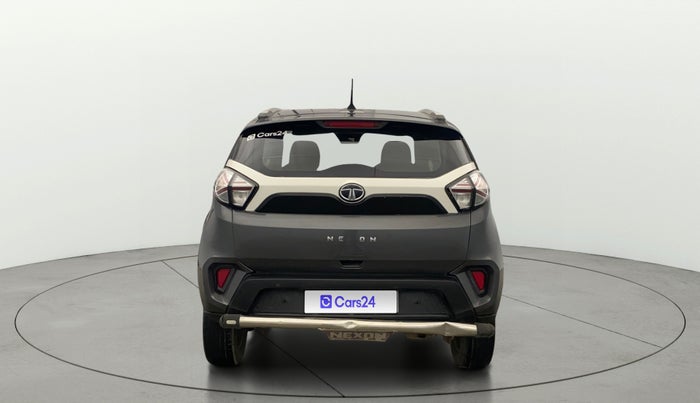 2021 Tata NEXON XMA SUNROOF PETROL, Petrol, Automatic, 62,616 km, Back/Rear