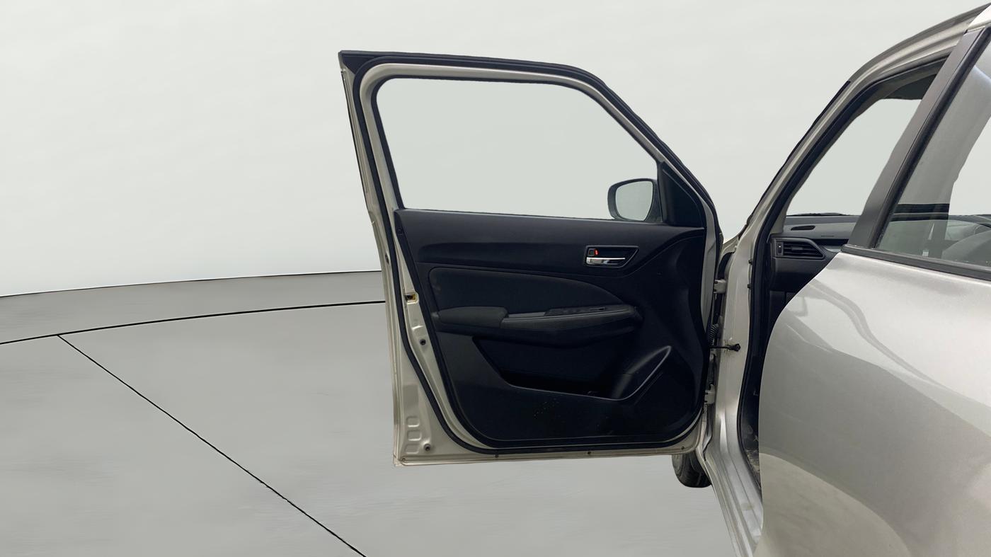2018 Maruti Swift VXI, Petrol, Manual, 46,345 km, LHS Front Door