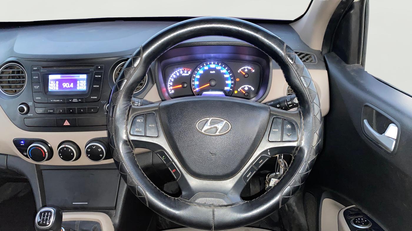 2014 Hyundai Xcent S 1.2, Petrol, Manual, 98,826 km, Steering Wheel Close Up