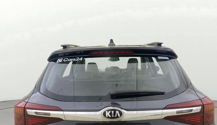 2020 KIA SELTOS GTX PLUS AT 1.5 DIESEL, Diesel, Automatic, 1,41,405 km, Rear Windshield