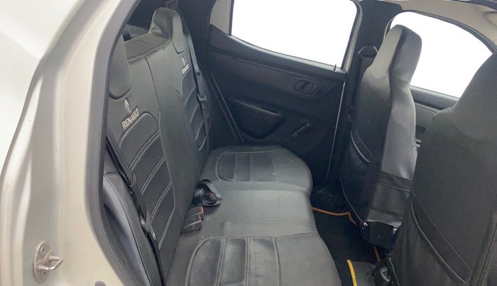 2017 Renault Kwid RXT 1.0 AMT, Petrol, Automatic, 53,992 km, Right Side Rear Door Cabin