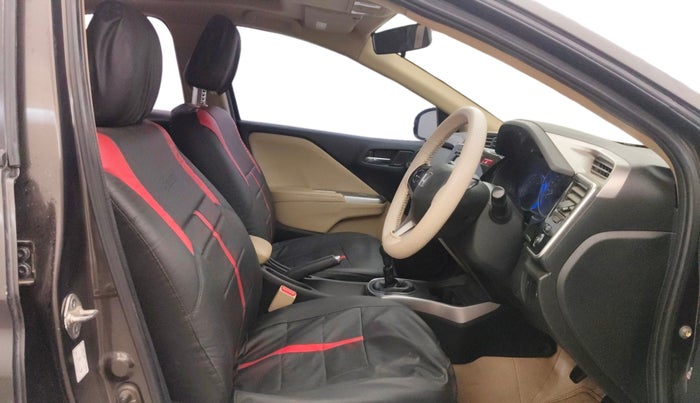 2015 Honda City 1.5L I-VTEC VX (O) MT, Petrol, Manual, 1,20,942 km, Right Side Front Door Cabin