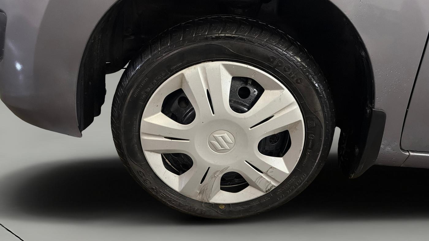 2016 Maruti Wagon R 1.0 VXI, Petrol, Manual, 38,381 km, Left Front Wheel