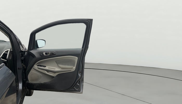 2017 Ford Ecosport TITANIUM 1.5L DIESEL, Diesel, Manual, 1,49,754 km, RHS Front Door