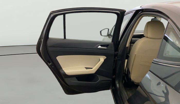 2022 Volkswagen VIRTUS HIGHLINE TSI 1.0 AT, Petrol, Automatic, 37,455 km, LHS Rear Door