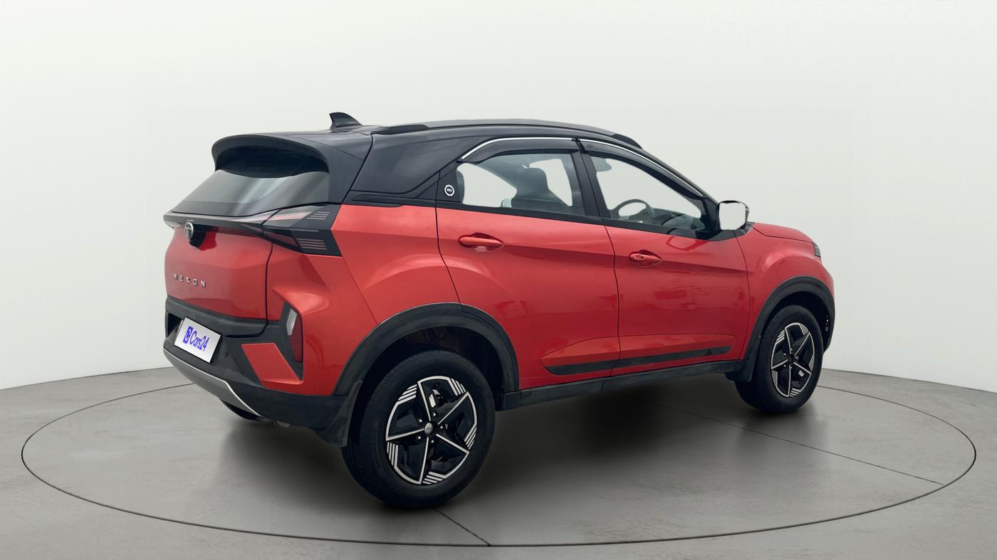 2024 Tata NEXON FEARLESS + DCA DUAL TONE 1.2 PETROL, Petrol, Automatic, 19,813 km, Right Back Diagonal