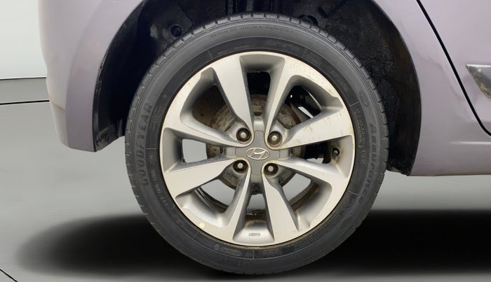 2016 Hyundai Elite i20 ASTA 1.2 (O), Petrol, Manual, 45,841 km, Right Rear Wheel