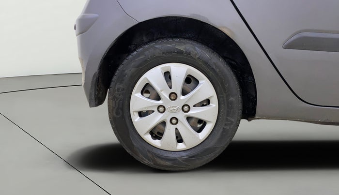 2012 Hyundai i10 MAGNA 1.2, Petrol, Manual, 38,053 km, Right Rear Wheel