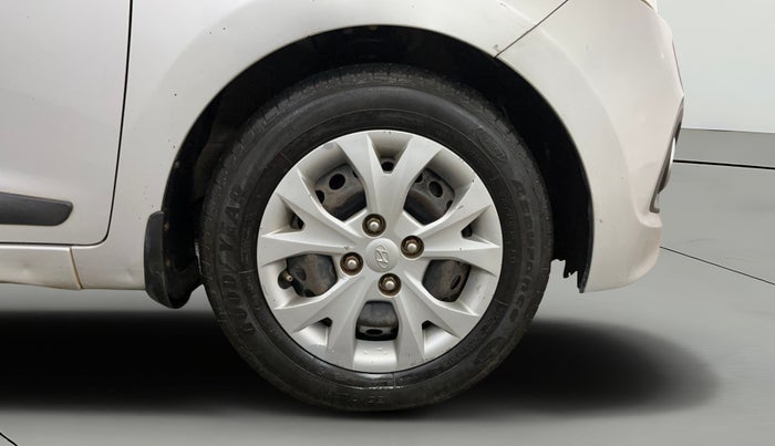 2015 Hyundai Grand i10 SPORTZ 1.2 KAPPA VTVT, Petrol, Manual, 63,362 km, Right Front Wheel