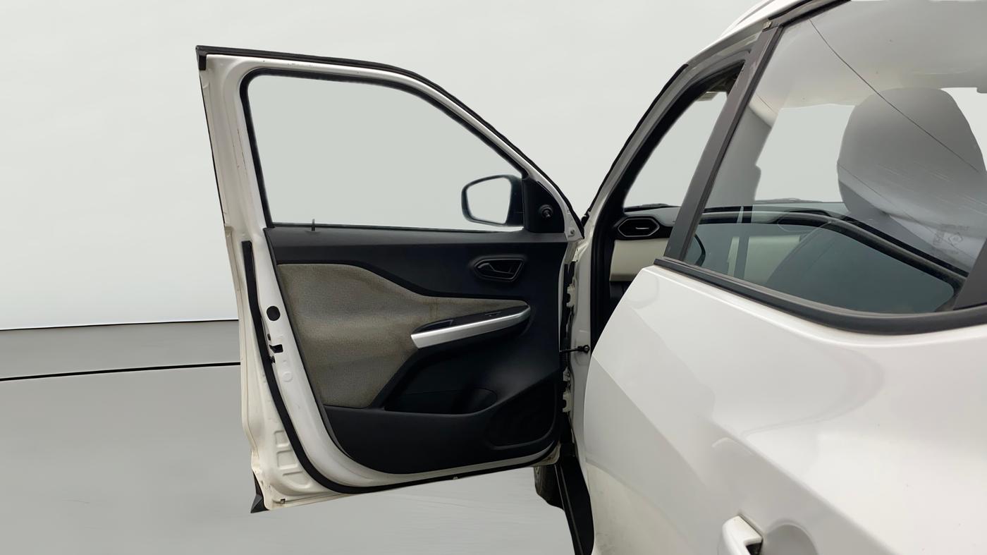 2023 Nissan MAGNITE XE, Petrol, Manual, 29,072 km, LHS Front Door
