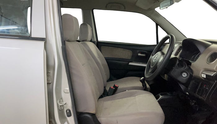 2014 Maruti Wagon R 1.0 VXI, Petrol, Manual, 32,154 km, Right Side Front Door Cabin
