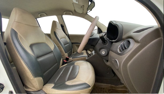 2013 Hyundai i10 MAGNA 1.1, Petrol, Manual, 38,440 km, Right Side Front Door Cabin