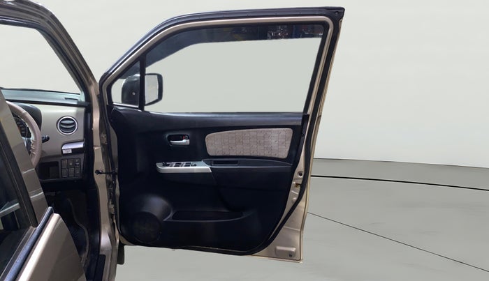 2013 Maruti Wagon R 1.0 VXI, Petrol, Manual, 18,175 km, RHS Front Door