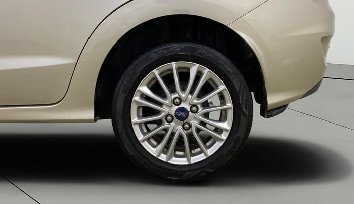 2019 Ford Figo Aspire TITANIUM 1.2 PETROL, Petrol, Manual, 32,501 km, Left Rear Wheel