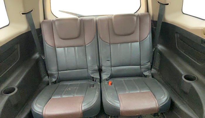 2014 Mahindra XUV500 W8, Diesel, Manual, 77,260 km, Third Seat Row ( optional )