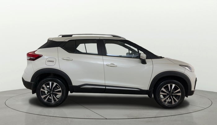 2021 Nissan Kicks XV 1.5, Petrol, Manual, 22,540 km, Right Side View