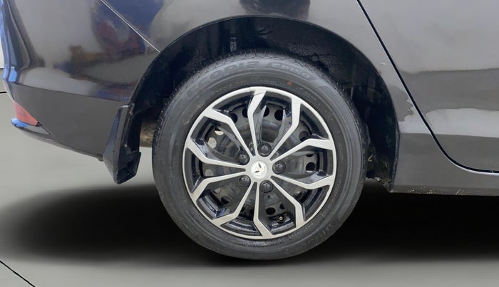 2014 Honda City 1.5L I-DTEC SV, Diesel, Manual, 1,01,242 km, Right Rear Wheel