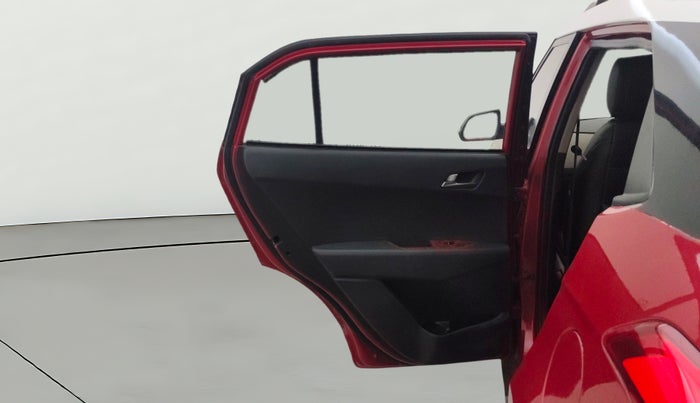 2017 Hyundai Creta SX PLUS 1.6 DIESEL, Diesel, Manual, 1,20,845 km, LHS Rear Door