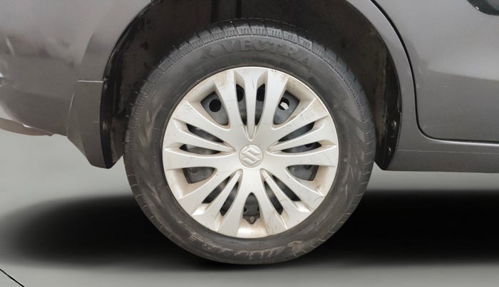 2015 Maruti Ertiga VXI CNG, CNG, Manual, 39,744 km, Right Rear Wheel