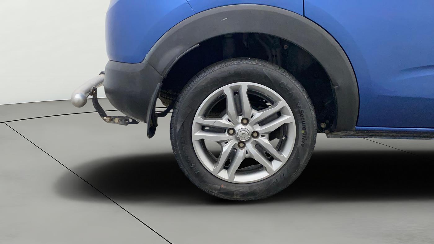 2020 Renault TRIBER RXZ, Petrol, Manual, 80,509 km, Right Rear Wheel