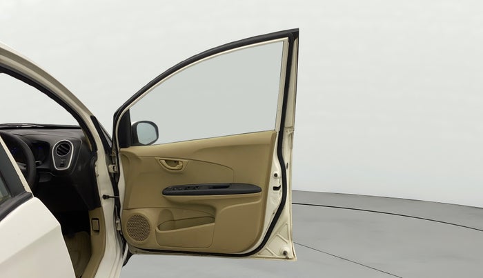 2014 Honda Mobilio 1.5L I-VTEC S, Petrol, Manual, 74,111 km, RHS Front Door