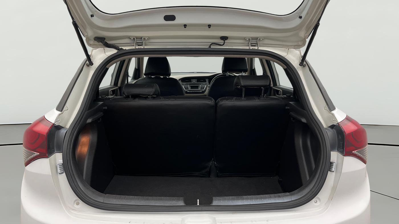 2015 Hyundai Elite i20 ASTA 1.2, Petrol, Manual, 50 km, Boot Open Zoomed View