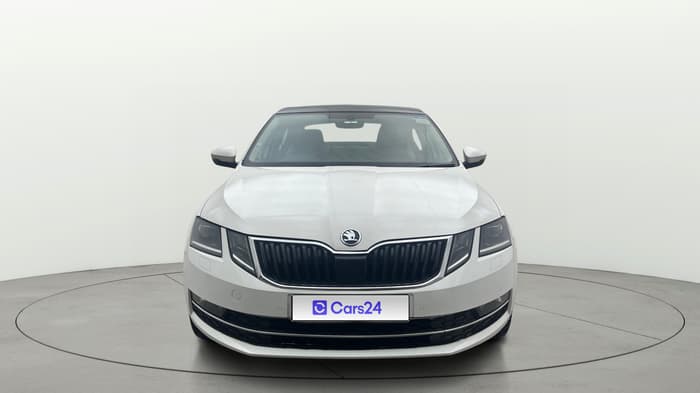 2018 Skoda Octavia 2.0 TDI L&K AT, Diesel, Automatic, 1,19,199 km, Front