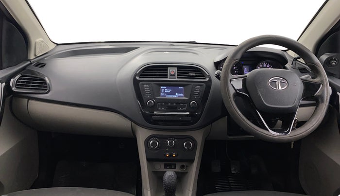 2018 Tata Tiago XT PETROL, Petrol, Manual, 1,26,991 km, Dashboard