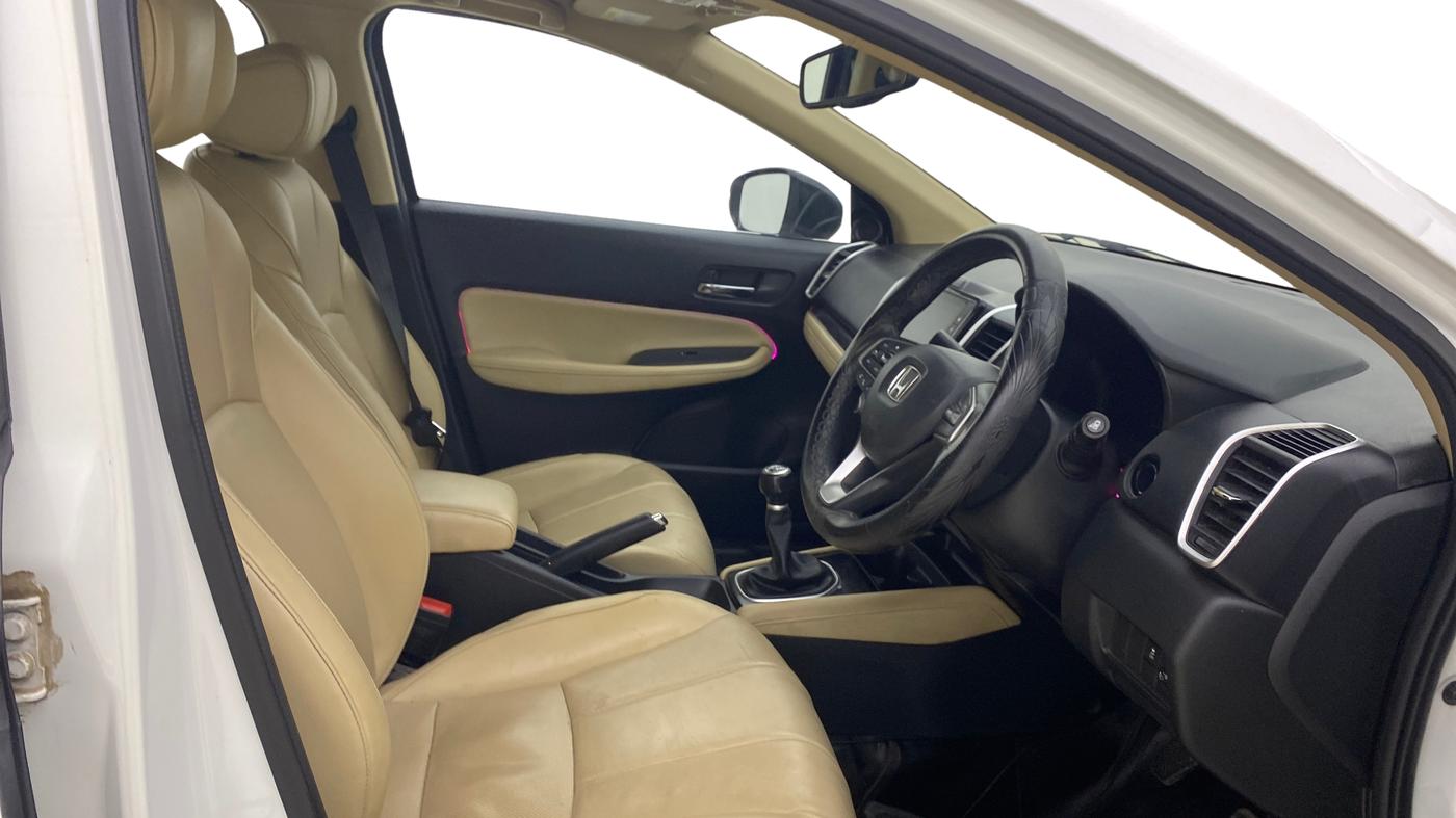 2021 Honda City 1.5L I-VTEC ZX, Petrol, Manual, 1,39,863 km, Right Side Front Door Cabin