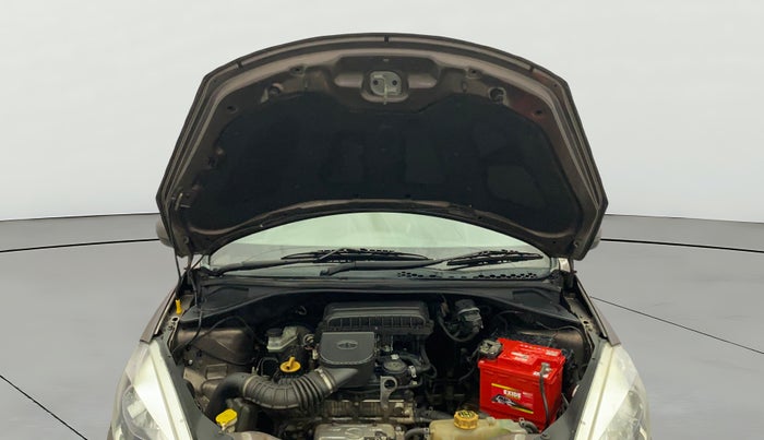 2016 Tata Tiago XT PETROL, Petrol, Manual, 71,957 km, Open Bonet