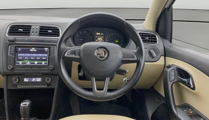 2019 Skoda Rapid STYLE 1.6 MPI AT, Petrol, Automatic, 67,852 km, Steering Wheel Close Up