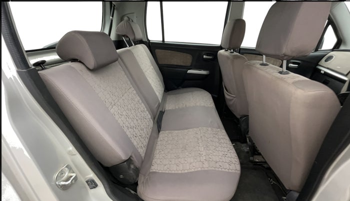 2014 Maruti Wagon R 1.0 VXI, Petrol, Manual, 62,301 km, Right Side Rear Door Cabin