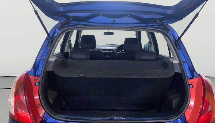 2013 Maruti Swift VDI, Diesel, Manual, 1,20,303 km, Boot Open Zoomed View