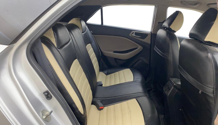 2018 Hyundai Elite i20 ASTA 1.4 CRDI, Diesel, Manual, 96,468 km, Right Side Rear Door Cabin