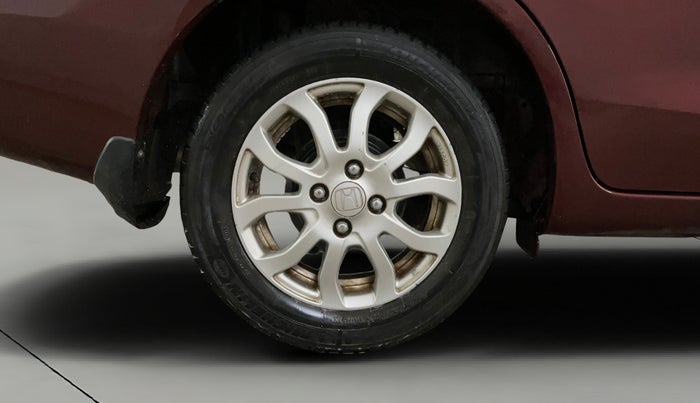 2014 Honda Amaze 1.2L I-VTEC VX, Petrol, Manual, 22,221 km, Right Rear Wheel