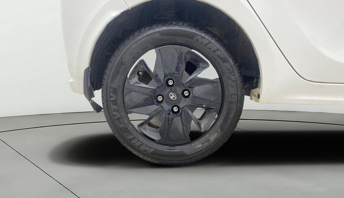2025 Tata Tiago XT PETROL, Petrol, Manual, 7,527 km, Right Rear Wheel