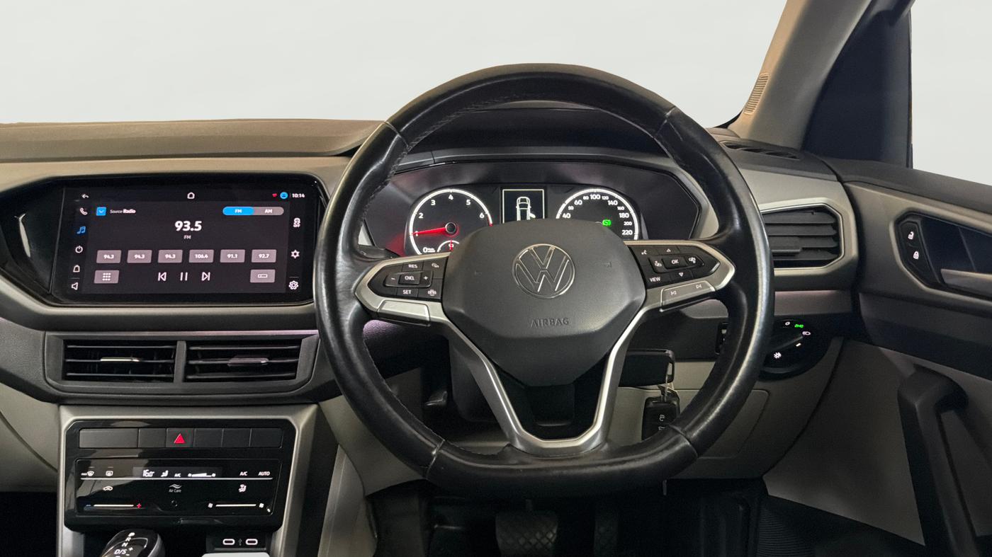 2022 Volkswagen TAIGUN HIGHLINE 1.0 TSI AT, Petrol, Automatic, 73,440 km, Steering Wheel Close Up